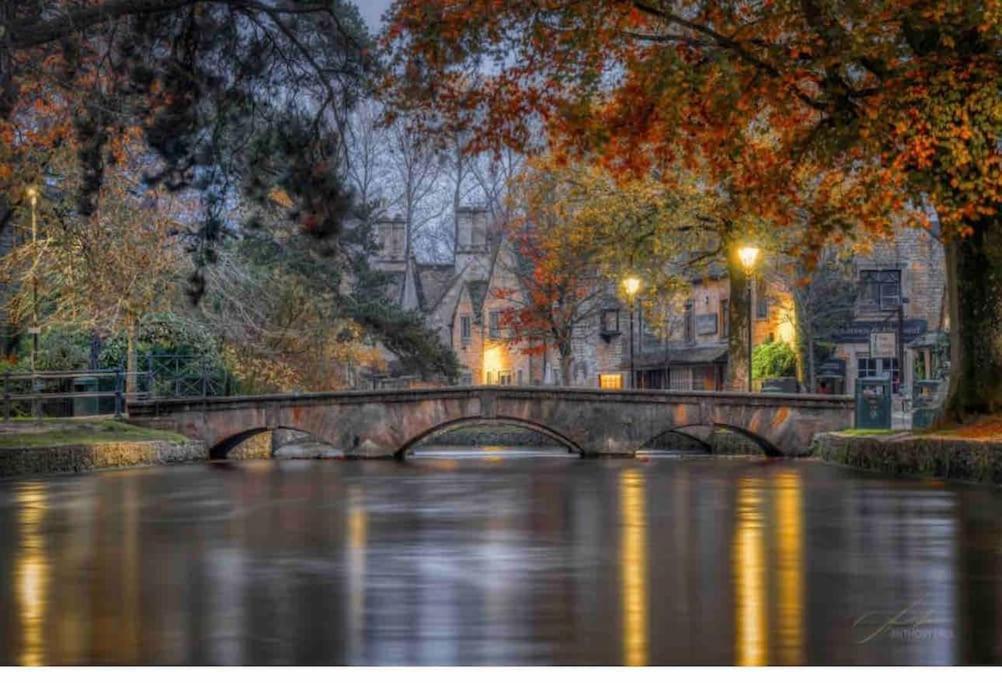 Vila Beautiful Cotswold Couples Retreat Bourton-on-the-Water Exteriér fotografie